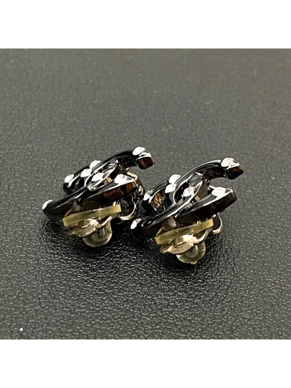 Chanel CC Logo Earrings 03A Rhinestone Icon